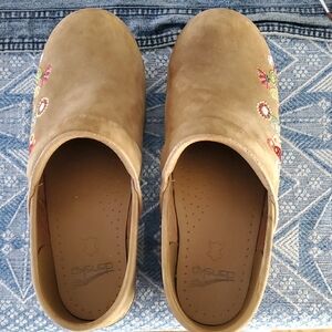 Dansko Tan Floral Embroidered Clogs- 39